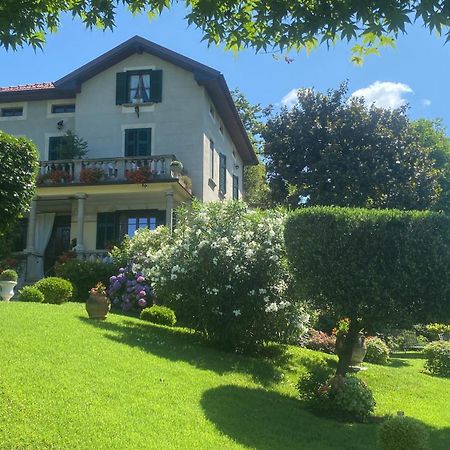 Il Motto Di Tommy Bed & Breakfast Castelveccana Exterior photo