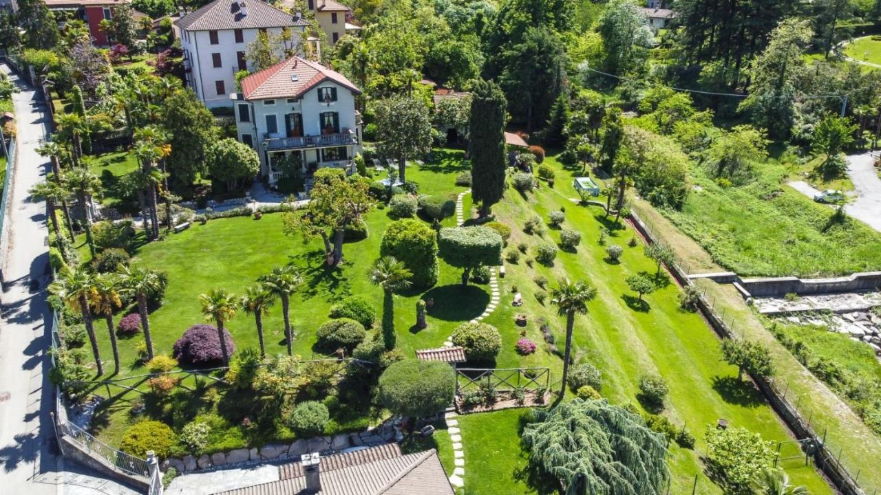 Il Motto Di Tommy Bed & Breakfast Castelveccana Exterior photo