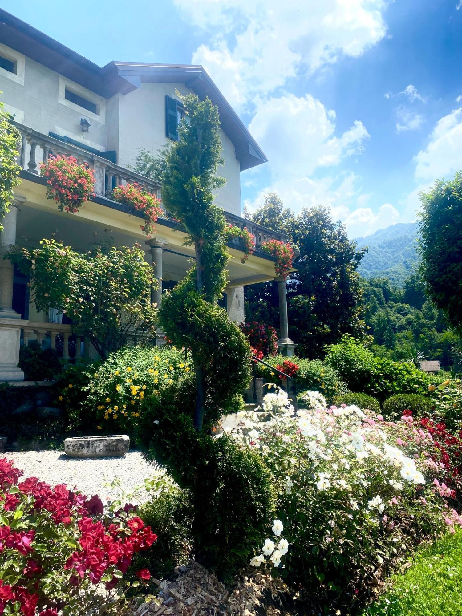 Il Motto Di Tommy Bed & Breakfast Castelveccana Exterior photo
