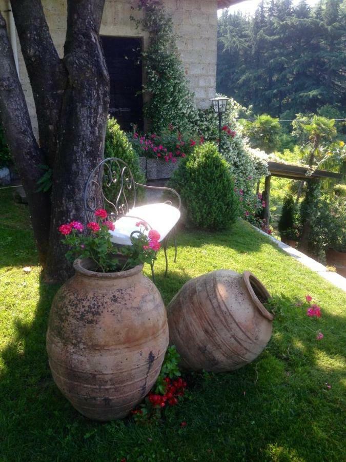 Il Motto Di Tommy Bed & Breakfast Castelveccana Exterior photo